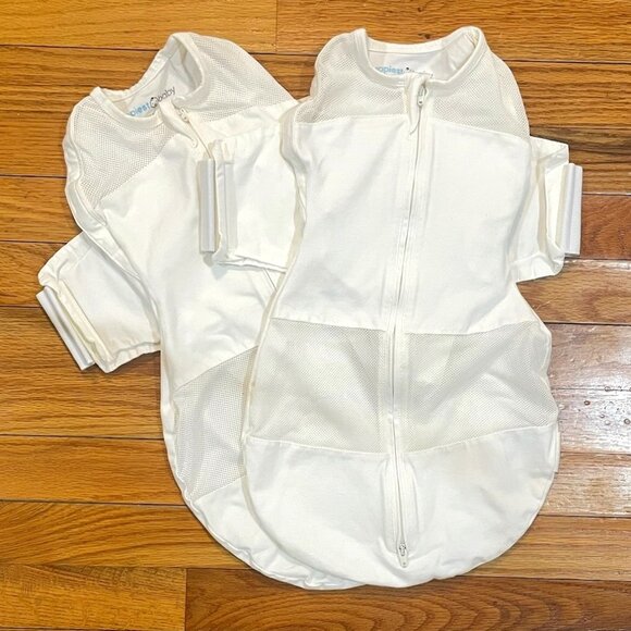 Happiest Baby SNOO Sleep Sack 5-Second Baby Swaddle 2-Piece Lot, Small, Ivory - Picture 1 of 13